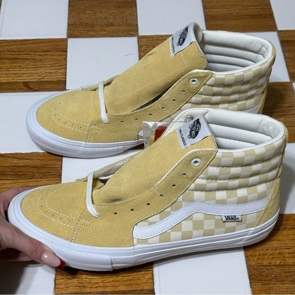 Vans Sk8-Hi Pro‎ Checkerboard Pale Banana Suede Sneakers Size 11.5 Men - Picture 4 of 9